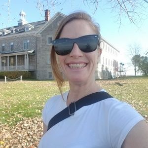 Meet your Posher, Alison